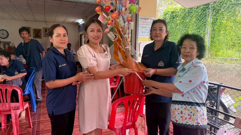 โรงเรียนวัดสิงห์ฯ ได้รับมอบชุดผ้าป่า และเงินทำบุญจำนวน 14,560 บาท จากรองนายกองค์การบริหารส่วนตำบลสีพยา-บ่อพุ ประธานกลุ่มสตรีอาสา และสมาชิกกลุ่มสตรีอาสา 
