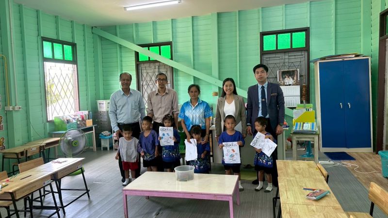 ผู้อำนวยการโรงเรียนวัดสิงห์และโรงเรียนบ้านชำโสม เป็นกรรมการคัดเลือกห้องเรียนปฐมวัยแห่งความสุข กลุ่มโรงเรียนเครือข่ายที่ 1 คุณภาพสัมพันธ์